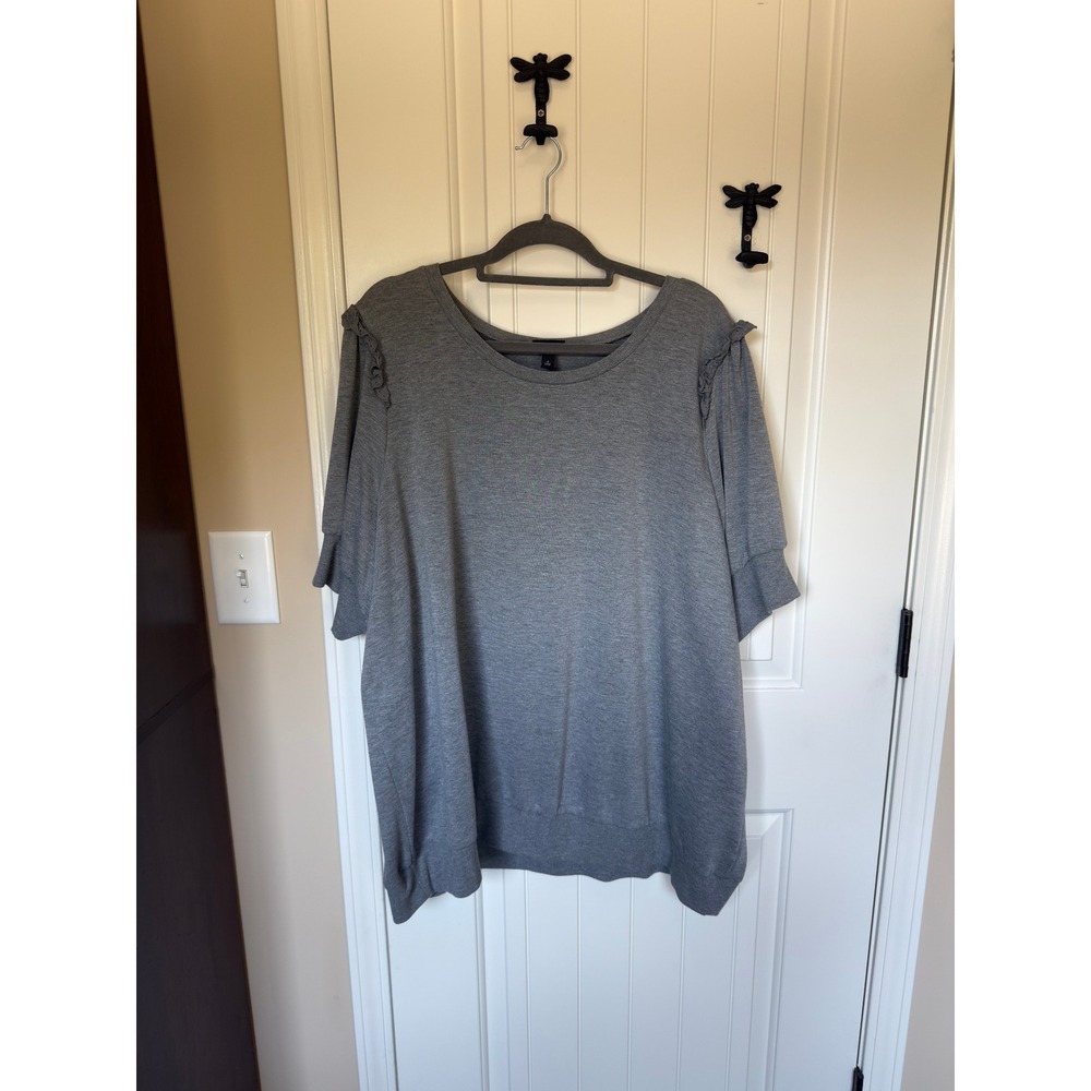 Torrid Grey Ruffle Shoulder Short Sleeve Sweatshirt 4 4X Heathered Scoop Neck